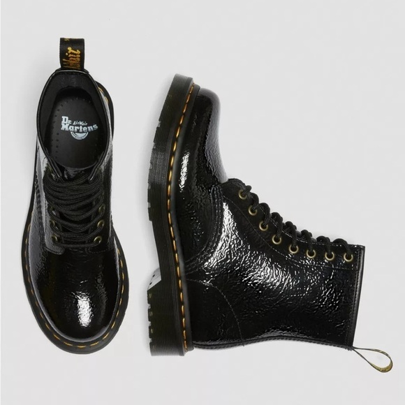 Dr. Martens Distressed 8 Eye Patent Leather Combat 1460 Ankle Boots Womens US 7 - Picture 11 of 11